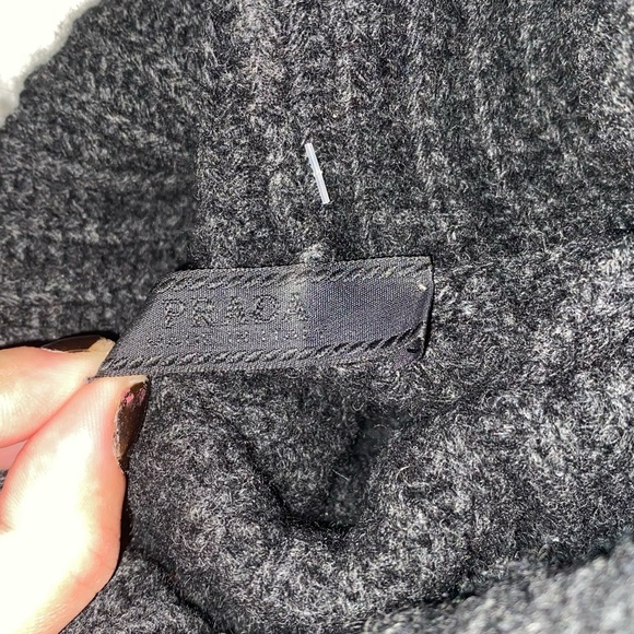 Prada wool/cashmere blend black turtleneck - Picture 5 of 5